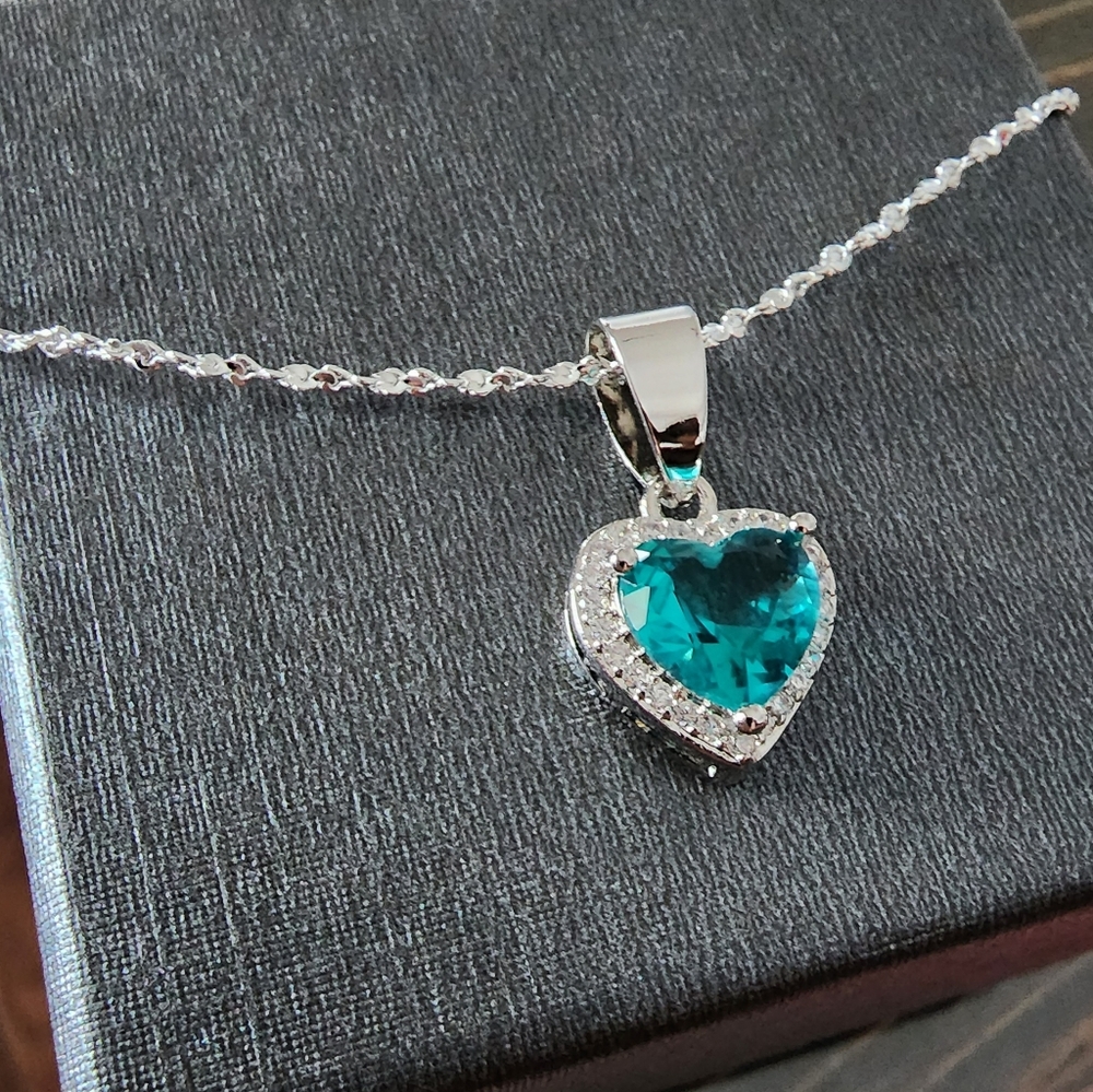 New 925 Sterling Silver Aquamarine Heart Pendant White Topaz accents necklace - Picture 9 of 11